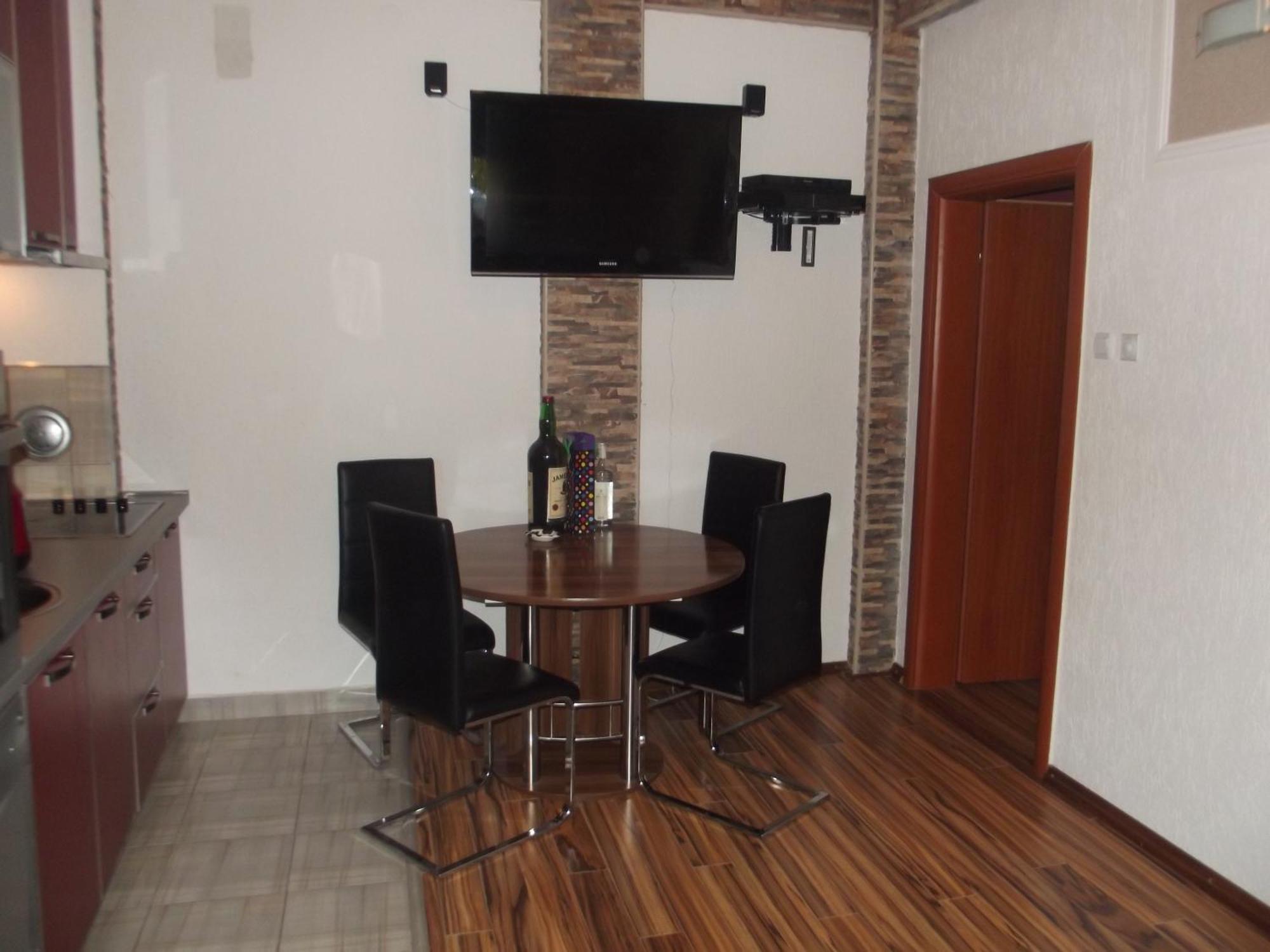 Apartments Ljiljanic 布德瓦 外观 照片