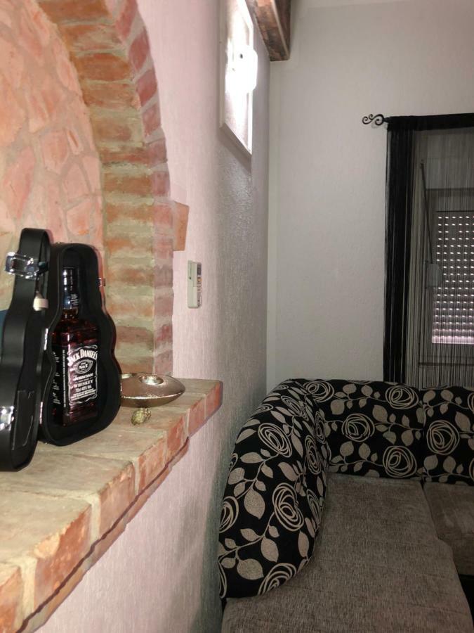 Apartments Ljiljanic 布德瓦 外观 照片